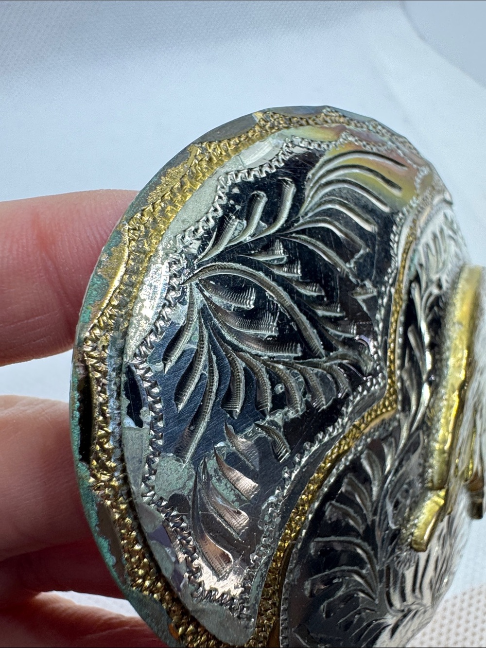 Silversmith Collection Western Eagle Two-Tone Belt Buckle - Gold & Silver - Picture 13 of 13